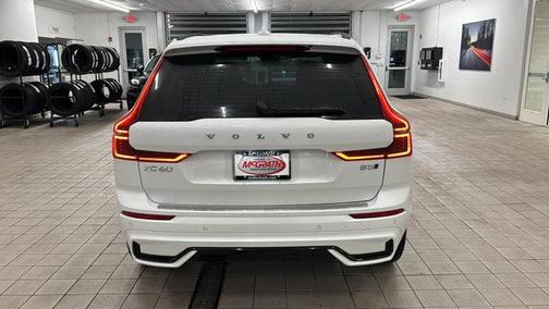 2026 Volvo XC60 B5 Plus