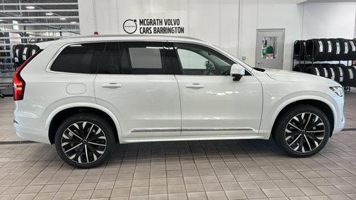 2025 Volvo XC90 B6 Ultra