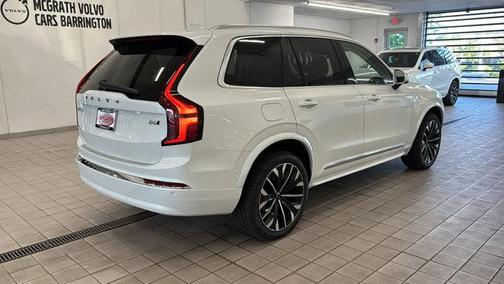 2025 Volvo XC90 B6 Ultra