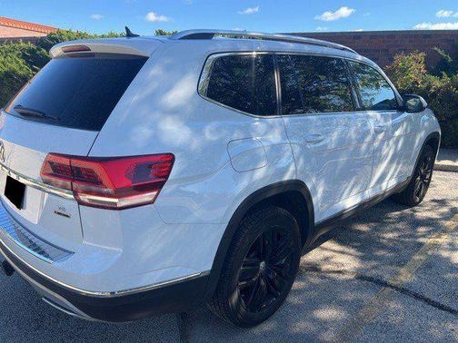 2019 Volkswagen Atlas 3.6L SEL Premium