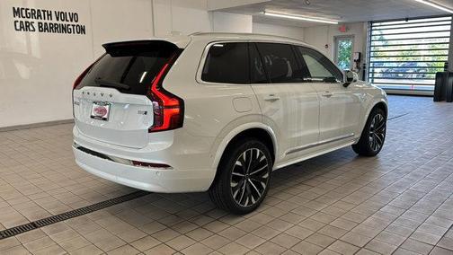 2026 Volvo XC90 Plus