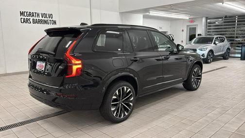 2026 Volvo XC90 B6 Ultra Dark Theme 7-Seater