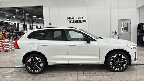 2026 Volvo XC60 B5 Ultra