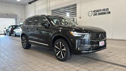 2025 Volvo XC90 B5 Core
