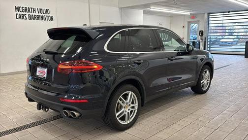 Moonlight Blue Metallic 2015 Porsche Cayenne Cayenne