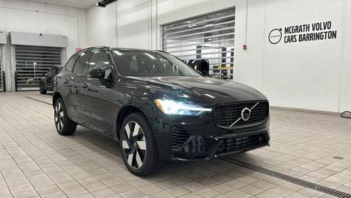2025 Volvo XC60 Plug-In Hybrid Plus
