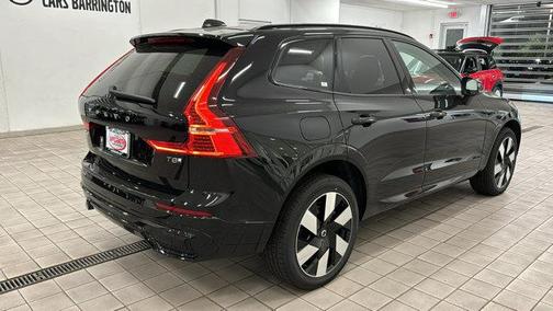 2025 Volvo XC60 Plug-In Hybrid Plus
