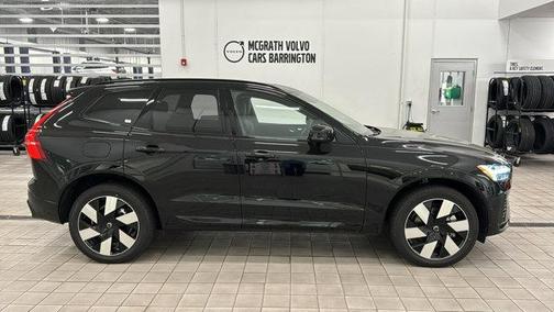 2025 Volvo XC60 Plug-In Hybrid Plus