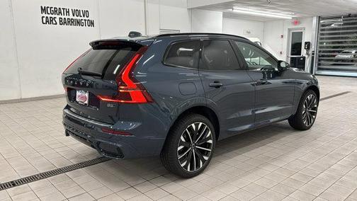 2026 Volvo XC60 B5 Ultra