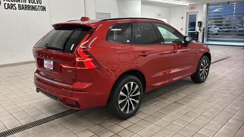 2025 Volvo XC60 B5 Core