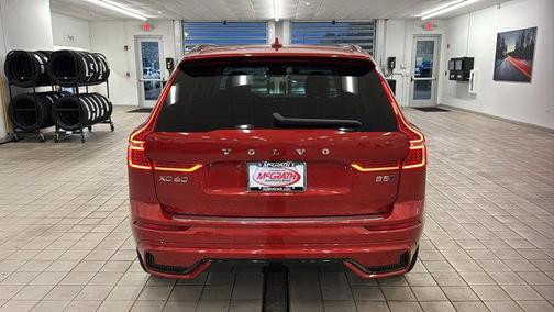 2025 Volvo XC60 B5 Core