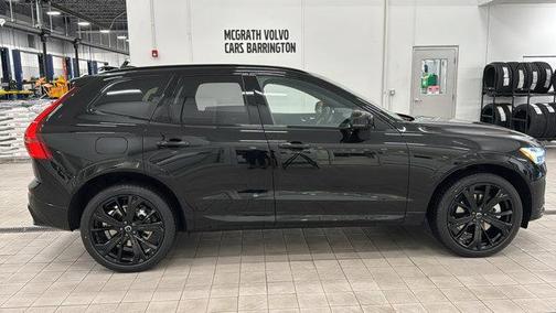 2026 Volvo XC60 Plug-In Hybrid T8 Ultra Black Edition