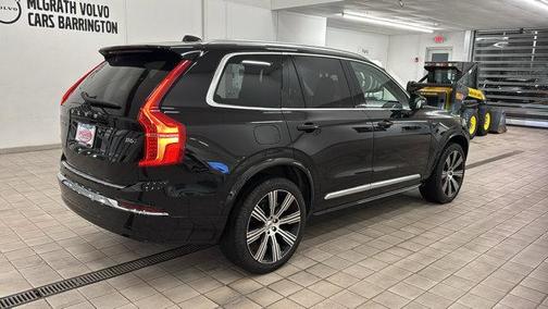 2025 Volvo XC90 B6 Ultra