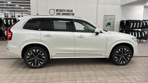 2025 Volvo XC90 B5 Plus 7-Seater