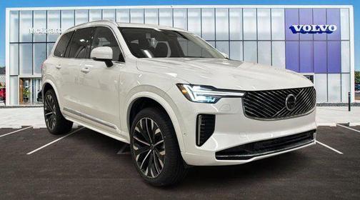 2025 Volvo XC90 B5 Plus 7-Seater