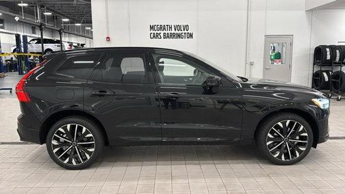 2026 Volvo XC60 B5 Ultra