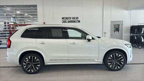 Crystal White Pearl 2027 Volvo XC90 Ultra