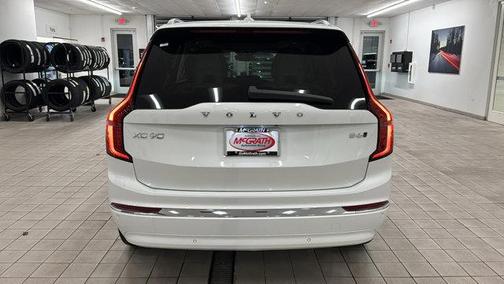 2026 Volvo XC90 B6 Ultra 7-Seater