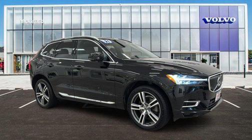 2021 Volvo XC60 Recharge Plug-In Hybrid T8 Inscription Expression