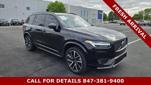 2023 Volvo XC90 Recharge Plug-In Hybrid T8 Plus Dark Theme 7-Seater