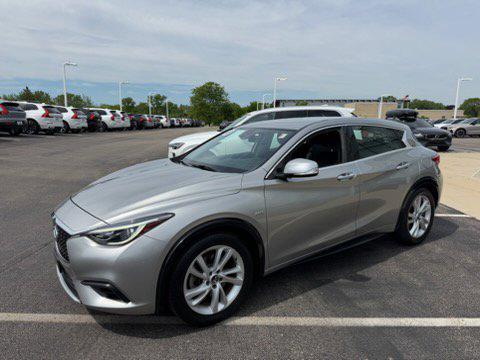 Blade Silver 2018 INFINITI QX30 Luxury
