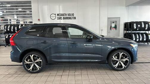 2025 Volvo XC60 B5 Ultra
