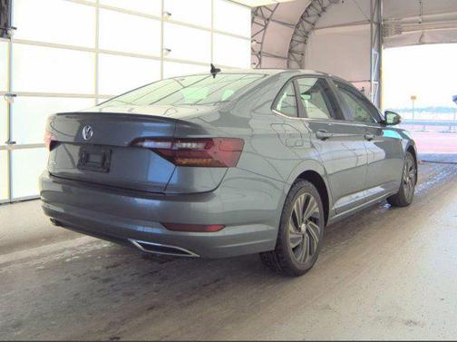 2019 Volkswagen Jetta 1.4T SEL Premium