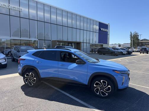 Fountain Blue 2024 Chevrolet Trax FWD 2RS