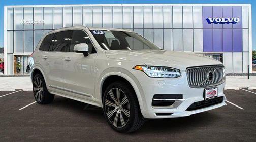 2025 Volvo XC90 Plug-In Hybrid T8 Ultra 7-Seater