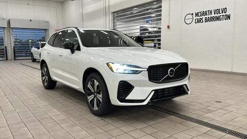 2025 Volvo XC60 Plug-In Hybrid Core