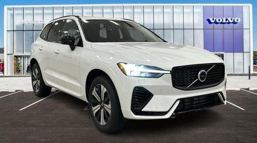 2025 Volvo XC60 Plug-In Hybrid Core
