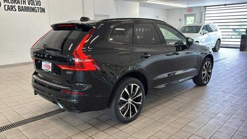 2025 Volvo XC60 B5 Plus