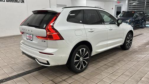 2025 Volvo XC60 B5 Plus