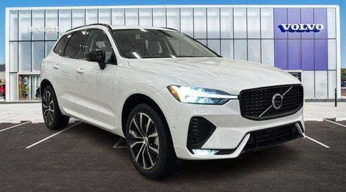 2025 Volvo XC60 B5 Plus
