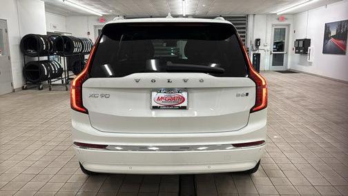 2025 Volvo XC90 B6 Plus 7-Seater