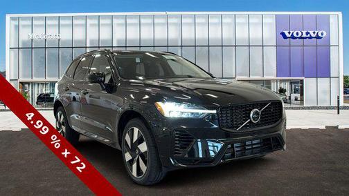 2025 Volvo XC60 Plug-In Hybrid Plus Dark Theme