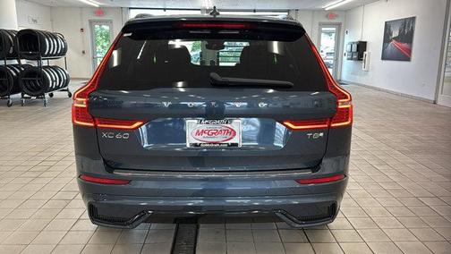 2025 Volvo XC60 Plug-In Hybrid T8 Plus