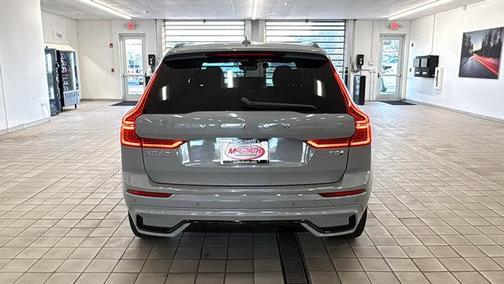 2025 Volvo XC60 Plug-In Hybrid T8 Plus