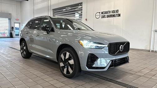 2025 Volvo XC60 Plug-In Hybrid T8 Plus