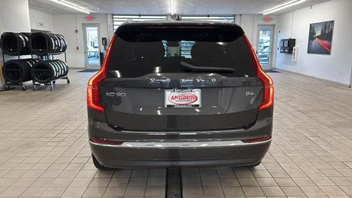 2024 Volvo XC90 B6 Plus Bright Theme 7-Seater