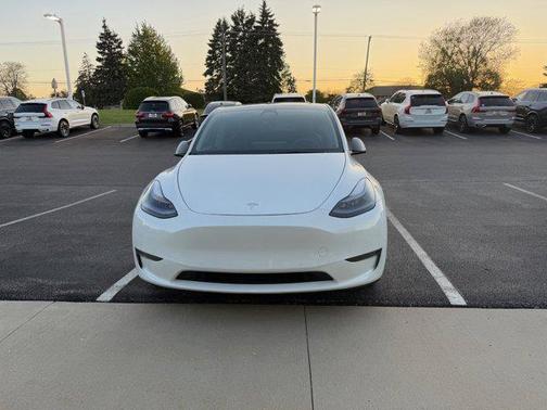 Pearl White Multi-Coat 2021 Tesla Model Y Performance Dual Motor All-Wheel Drive