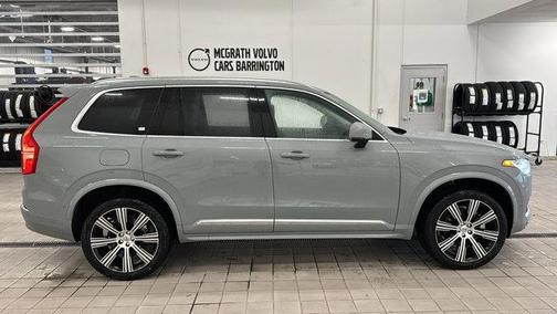 2025 Volvo XC90 B6 Plus 7-Seater