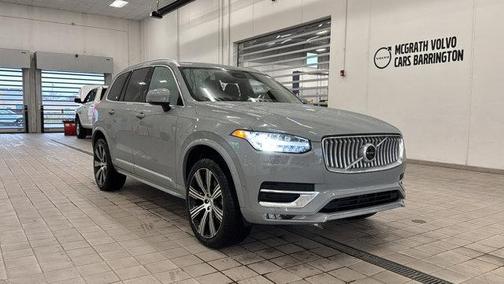 2025 Volvo XC90 B6 Plus 7-Seater
