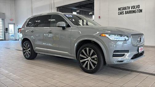 Vapour Grey Metallic 2025 Volvo XC90 B5 Core