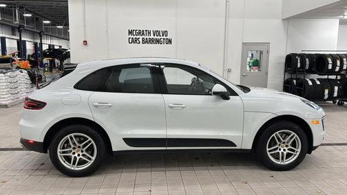 2018 Porsche Macan Base