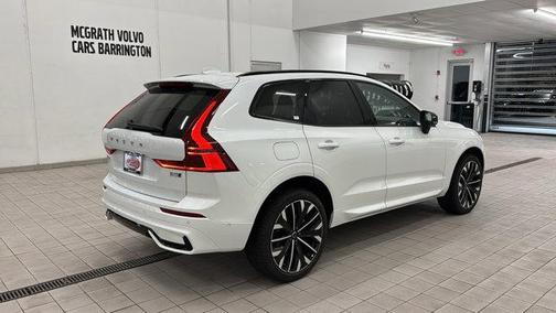 2026 Volvo XC60 B5 Ultra
