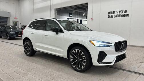 2026 Volvo XC60 B5 Ultra