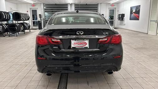 2019 INFINITI Q70 3.7X LUXE