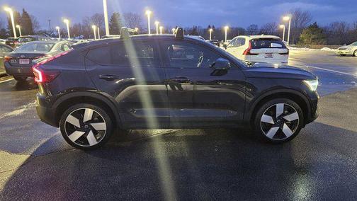 2024 Volvo C40 Recharge Pure Electric Twin Ultimate