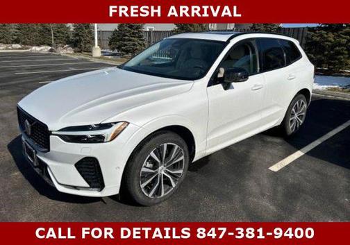 2023 Volvo XC60 B5 Plus Dark Theme